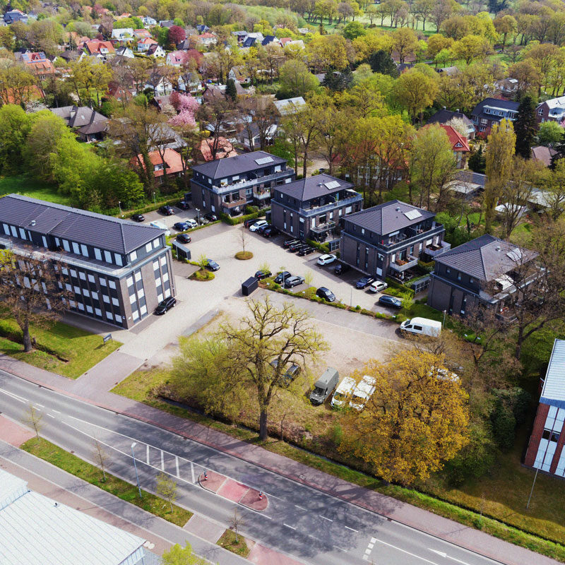 Foto von drei Mehrfamilienhäusern und zwei Bürogebäuden in Oldenburg
